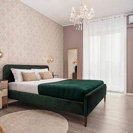 Hemeras Boutique Homes - Large Apartment In Citylife District ミラノ エクステリア 写真