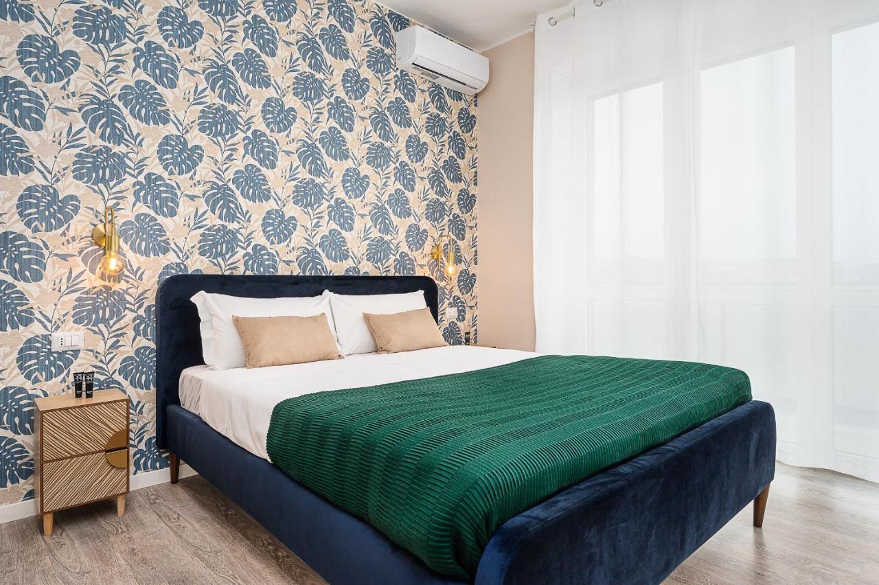Hemeras Boutique Homes - Large Apartment In Citylife District ミラノ エクステリア 写真